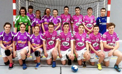 Les moins de 16 ans de l‘équipe briécoise de hand : Celiane Le Hir, Enora Hervé, Maëlle Goasmat, Solenn Bleas, Louise Bordonova, Landry Goascoz, Jonathan Yaouancq, Lucas Bernard, Thomas Stéphan, Emma Tallec, Lucie Tardivel, Joane Le Bellec, Alexandre Liber, Théo Danielou, Thomas Pointon, Allan Brusan Cuello et Tudal Le Breton