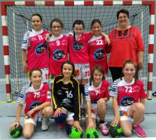 les filles 1 de moins de 13 ans avant leur victoire : Maïwen Ory, Lara Riou, Iman Tallec, Coline D‘Hervé, Sandra Meunier (coach), Manon Van Belleghem, Anna Le Page, Clara Quille et Lise Le Bellec